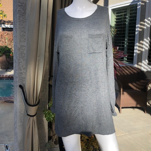 Ellen Tracy Gray Long Sleeve Crewneck Sweater SzM - Picture 2 of 8